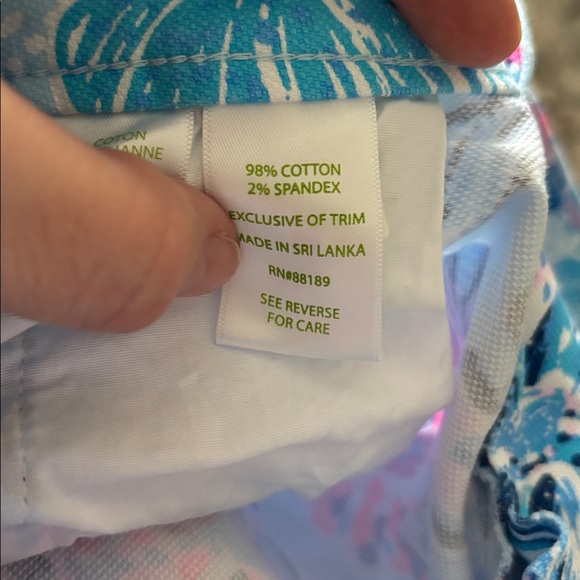 Lily Pulitzer Shorts - Picture 4 of 4